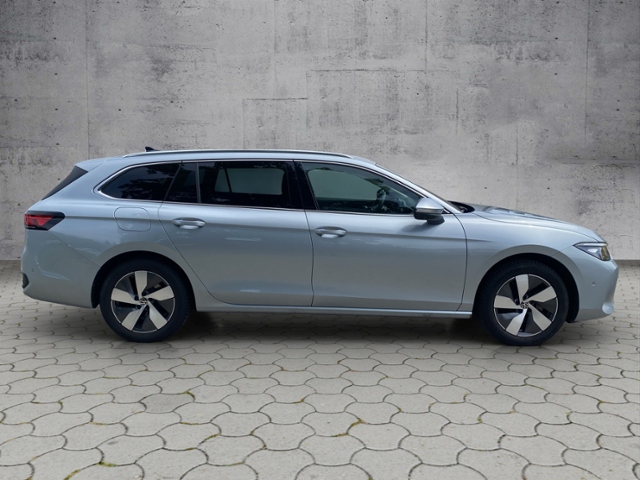 Passat Variant Business 1.5 eTSI DSG IQ.Drive/SH