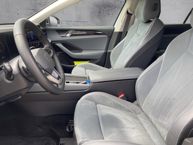 Passat Variant Business 1.5 eTSI DSG IQ.Drive/SH