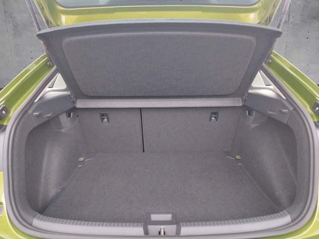 Taigo Life 1.0 TSI NAV/2-Zonen/SHZ KLIMA LED NAV