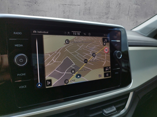 T-Roc Move 1.5 TSI NAV/SHZ/2-Zonen KLIMA LED NAV