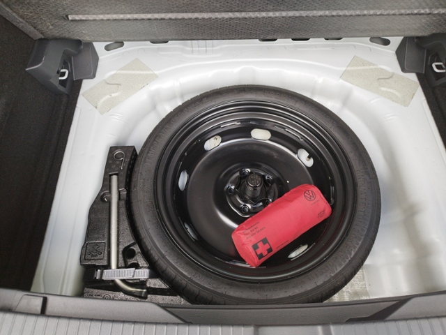 T-Roc Move 1.5 TSI NAV/SHZ/2-Zonen KLIMA LED NAV