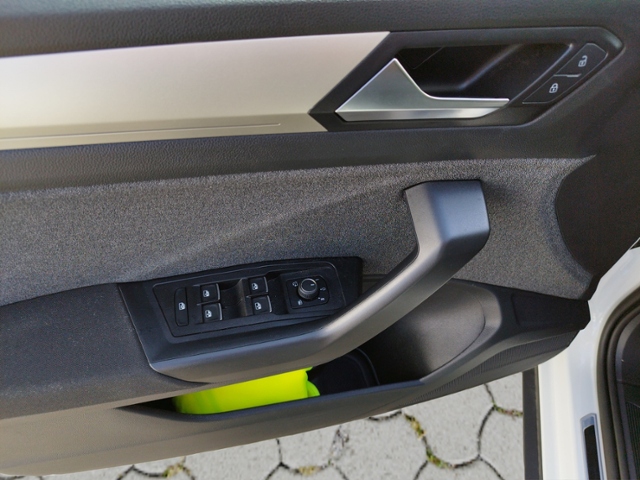 T-Roc Move 1.5 TSI NAV/SHZ/2-Zonen KLIMA LED NAV