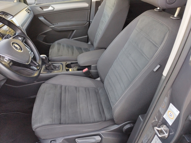 Touran Comfortline 2.0 TDI DSG BusinessP. KLIMA 