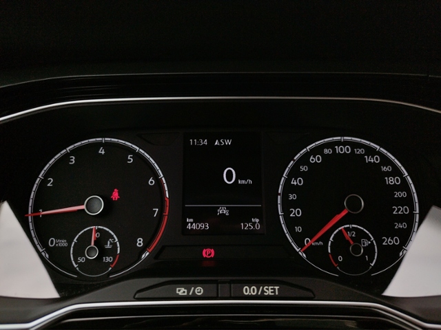 Polo Active 1.0 NAV/SHZ/2-Zonen KLIMA NAVI ALU