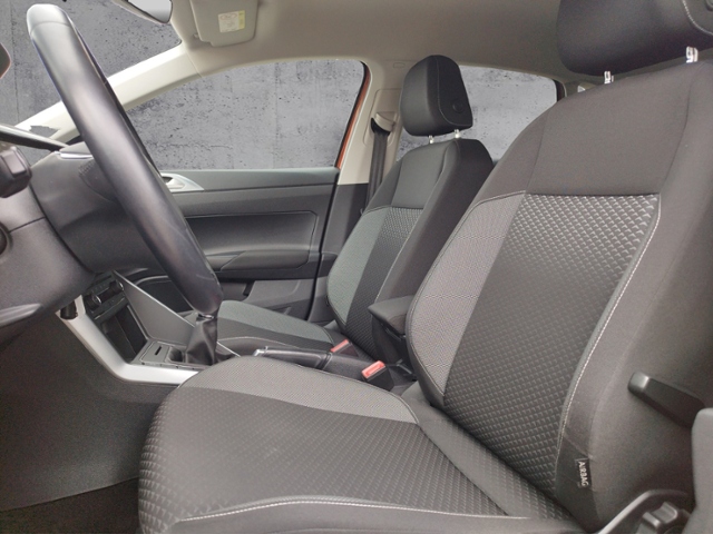 Polo Active 1.0 NAV/SHZ/2-Zonen KLIMA NAVI ALU