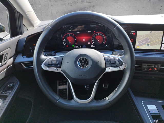 Golf VIII Active 2.0 TDI DSG LED+/NAV/ACC KLIMA 