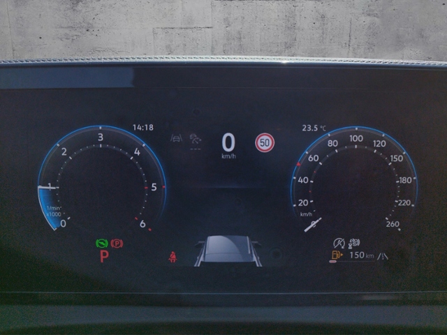 Tiguan R-Line 2.0 TDI DSG PANO/IQ.LIGHT KLIMA LE