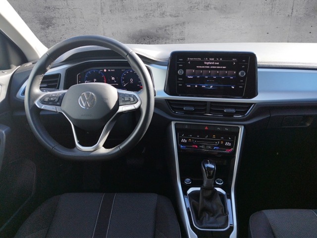 T-Roc Life 1.5 TSI DSG NAV/ACC/SHZ KLIMA LED NAV