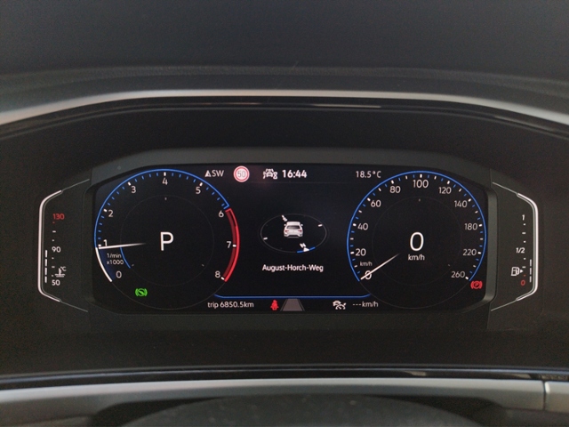 T-Roc Life 1.5 TSI DSG NAV/ACC/SHZ KLIMA LED NAV
