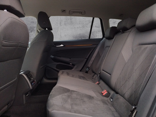 Golf VIII Variant Style 1.5 eTSI DSG BusinessPre