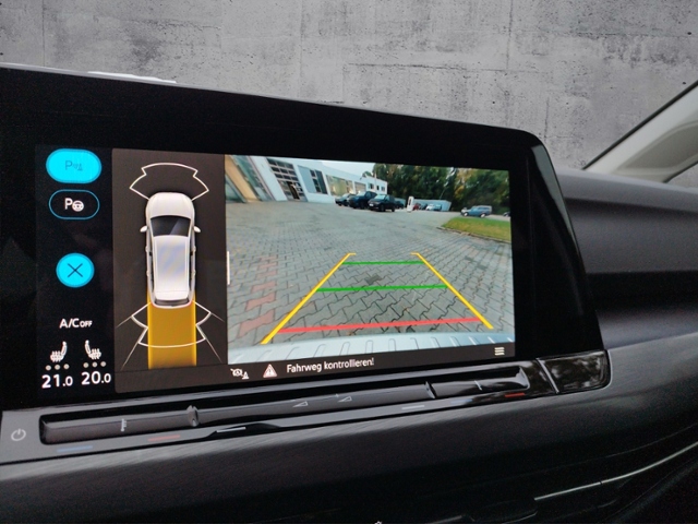 Golf VIII Variant Style 1.5 eTSI DSG BusinessPre