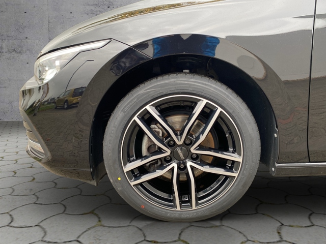 Golf VIII Move 1.5eTSI DSG LED+/NAV/ACC KLIMA NA