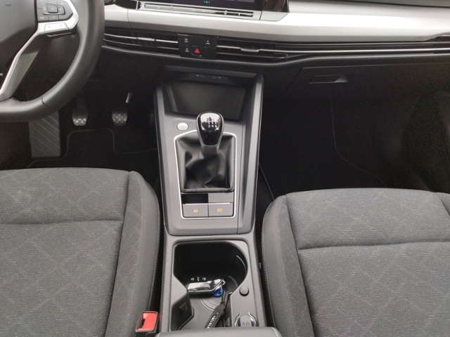 Golf VIII Life 1.5 TSI BusinessPrem./LED+ KLIMA 