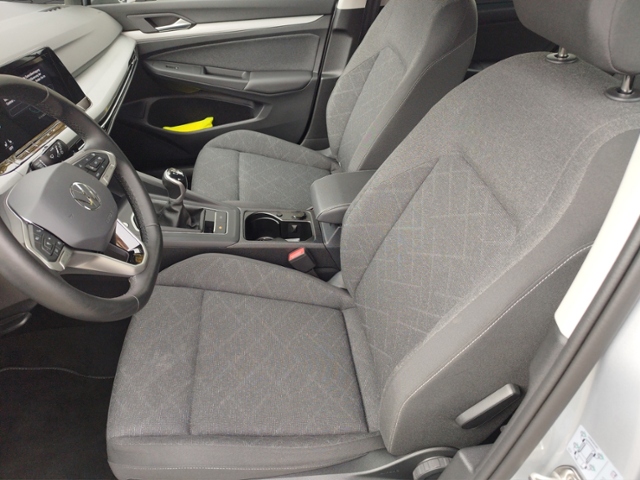 Golf VIII Life 1.5 TSI BusinessPrem./LED+ KLIMA 