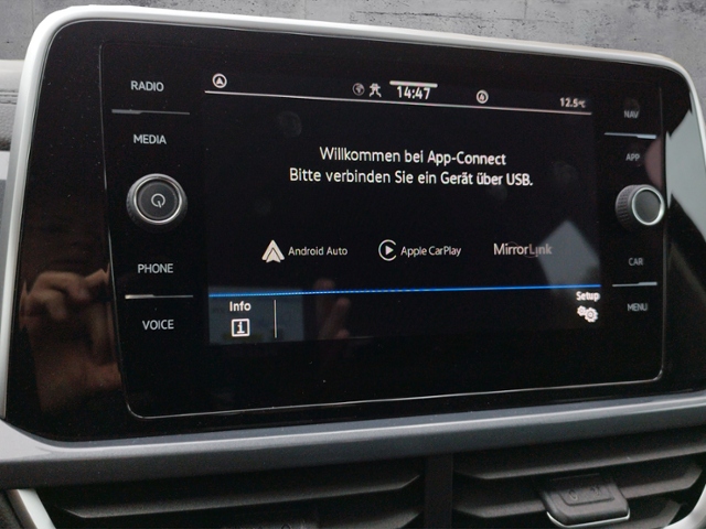 T-Roc Style 1.5TSI DSG/Matrix/AHK/RFK/ACC/Carpla