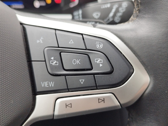 T-Roc Style 1.5TSI DSG/Matrix/AHK/RFK/ACC/Carpla