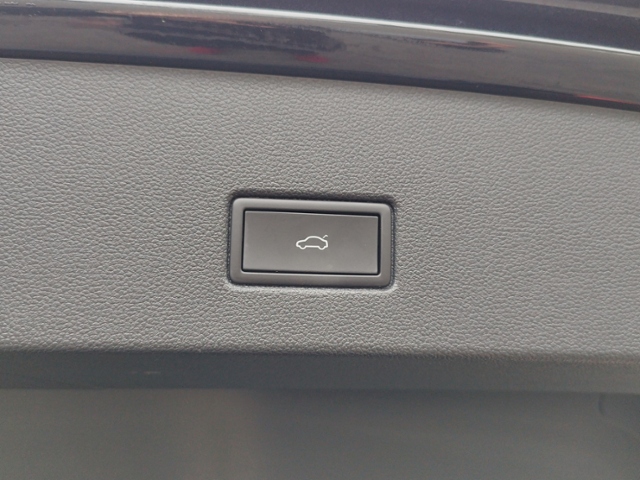 T-Roc Style 1.5TSI DSG/Matrix/AHK/RFK/ACC/Carpla