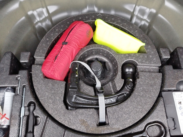 T-Roc Style 1.5TSI DSG/Matrix/AHK/RFK/ACC/Carpla