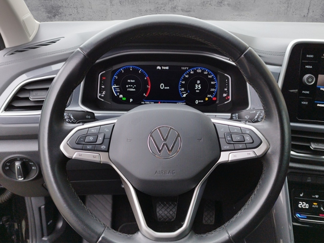 T-Roc Style 1.5TSI DSG/Matrix/AHK/RFK/ACC/Carpla