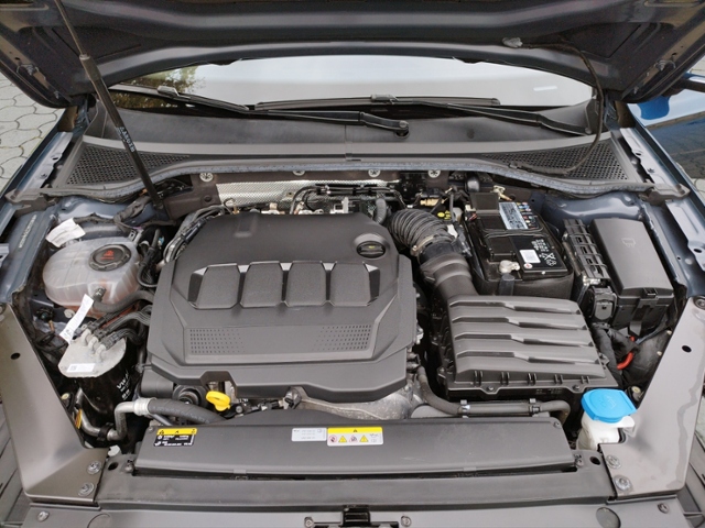 Passat Variant Business 2.0TDI DSG/Matrix/Navi/A