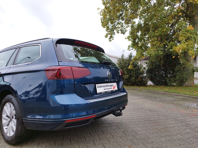 Passat Variant Business 2.0TDI DSG/Matrix/Navi/A