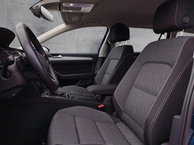 Passat Variant Business 2.0TDI DSG/Matrix/Navi/A