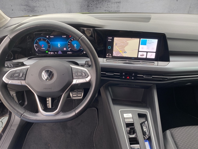 Golf VIII Active 2.0TDI DSG/Matrix/Navi/RFK/ACC/