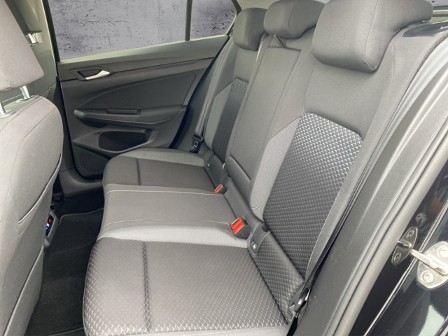 Golf VIII Active 2.0TDI DSG/Matrix/Navi/RFK/ACC/