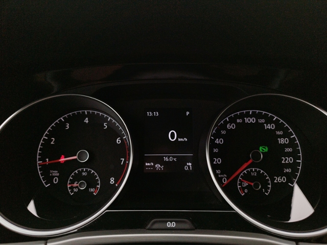 Touran Comfortline 1.5TSI DSG/AHK/ACC/Nebel/SHZ/