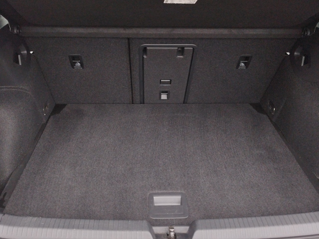 Golf VIII Life 1.5TSI Navi/ACC/L+S/SHZ/LED KLIMA