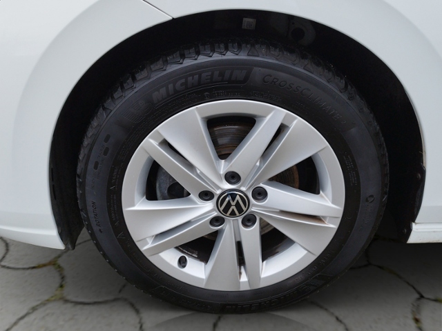 Golf VIII Life 1.5TSI Navi/ACC/L+S/SHZ/LED KLIMA