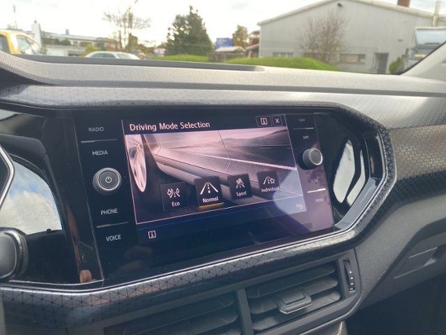 T-Cross Style1.5 TSI DSG NAV/Park KLIMA LED NAVI