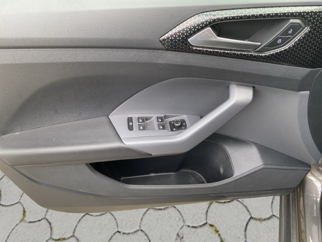 T-Cross Style1.5 TSI DSG NAV/Park KLIMA LED NAVI