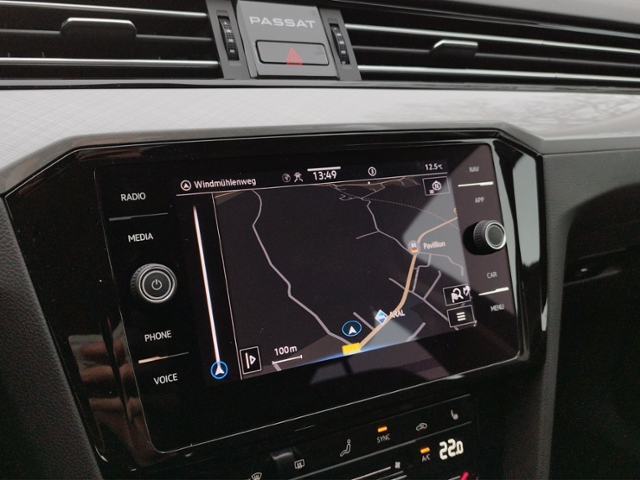 Passat Variant Business 2.0 TDI DSG NAV/Vienna K