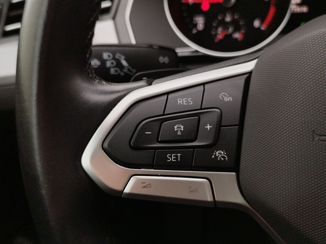 Passat Variant Business 2.0 TDI DSG NAV/Vienna K