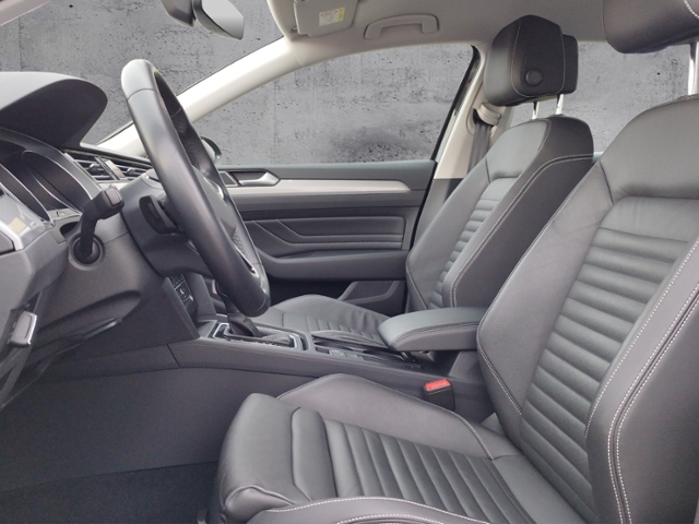 Passat Variant Business 2.0 TDI DSG NAV/Vienna K