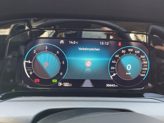 Golf VIII Variant Life 2.0 TDI DSG BusinessPrem.