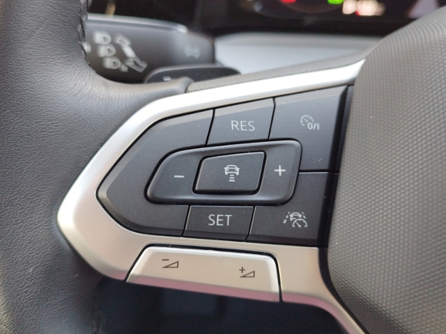 Golf VIII Variant Life 2.0 TDI DSG BusinessPrem.