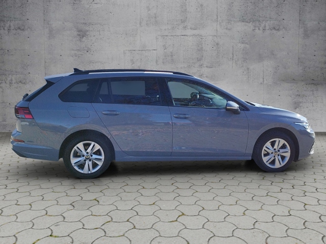 Golf VIII Variant Life 2.0 TDI DSG NAV/ACC/SHZ K