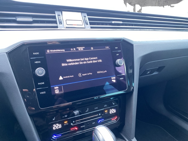 Passat Variant Business 2.0TDI DSG/AHK/Navi/RFK/