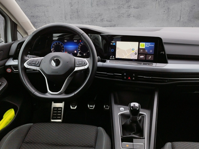 Golf VIII Active 1.5TSI AHK/Navi/LED+/RFK/SHZ KL