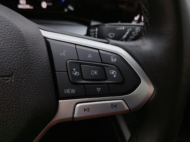 Golf VIII Active 1.5TSI AHK/Navi/LED+/RFK/SHZ KL