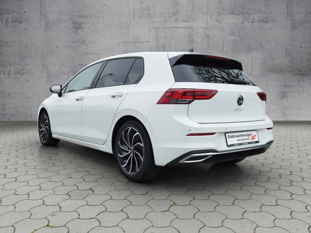 Golf VIII Active 1.5TSI AHK/Navi/LED+/RFK/SHZ KL