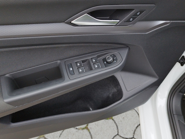 Golf VIII Active 1.5TSI AHK/Navi/LED+/RFK/SHZ KL