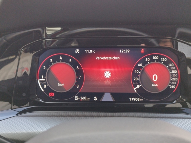 Golf VIII Active 1.5 TSI LED+/NAV/SHZ KLIMA NAVI