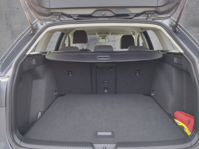 Golf VIII Variant Life 2.0 TDI DSG BusinessPrem.