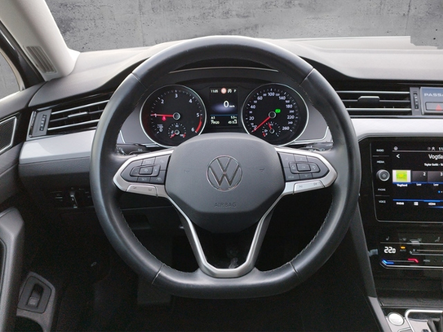 Passat Variant Business 2.0 TDI DSG BusinessPre.
