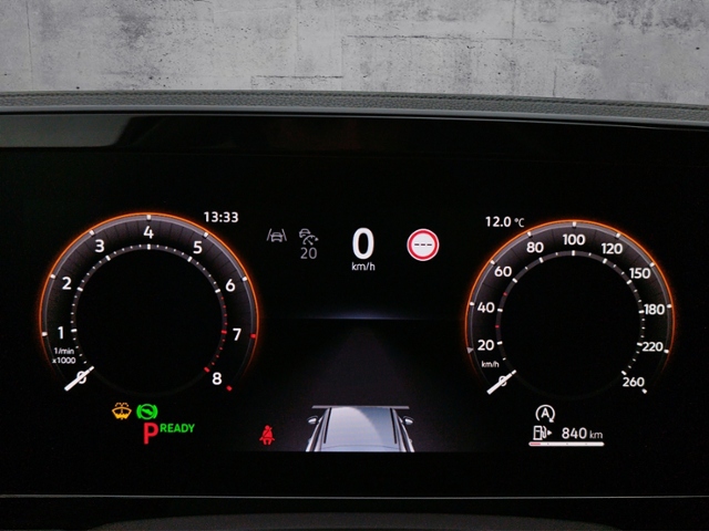 Passat Variant Business 1.5 eTSI DSG IQ.DRIVE AH