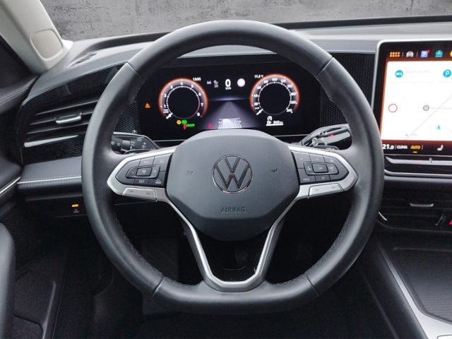 Passat Variant Business 1.5 eTSI DSG IQ.DRIVE AH