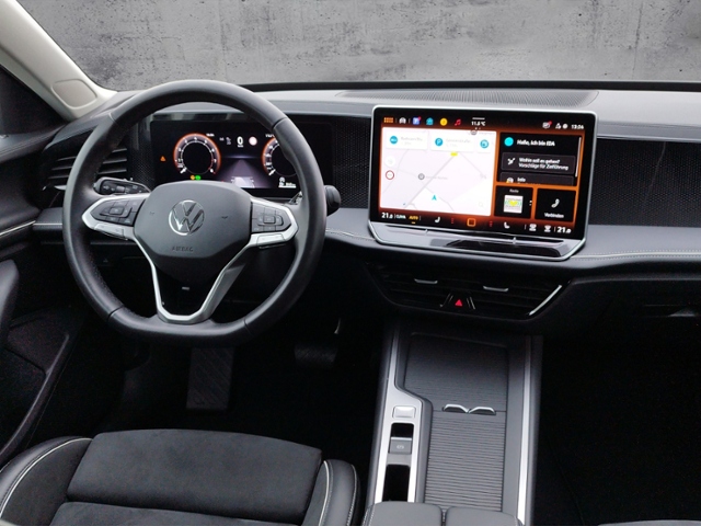 Passat Variant Business 1.5 eTSI DSG IQ.DRIVE AH